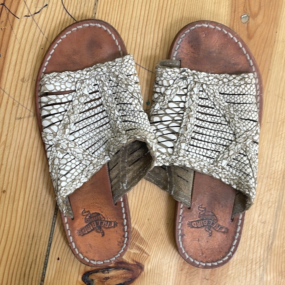Freebird Slides Size 7 - image 1
